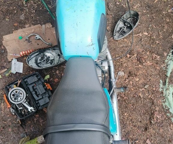 ИЖ Другая 1972 в Чернигове на Automoto.ua ИЖ Другая, объемом двигателя 0.35 л и пробегом 0 тыс. км за 24 $, фото 4 на Automoto.ua