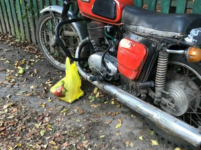 ИЖ Другая 1983 в Сумах на Automoto.ua ИЖ Другая, объемом двигателя 0.4 л и пробегом 0 тыс. км за 412 $, фото 1 на Automoto.ua