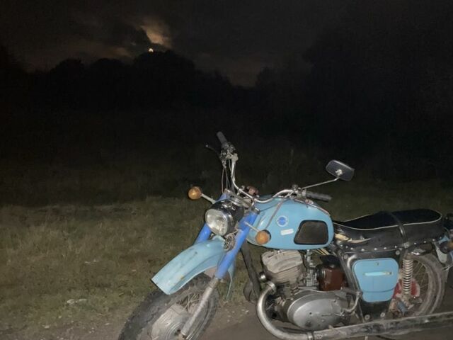 ИЖ Другая 1979 в Кропивницком (Кировограде) на Automoto.ua ИЖ Другая, объемом двигателя 0.35 л и пробегом 0 тыс. км за 191 $, фото 2 на Automoto.ua