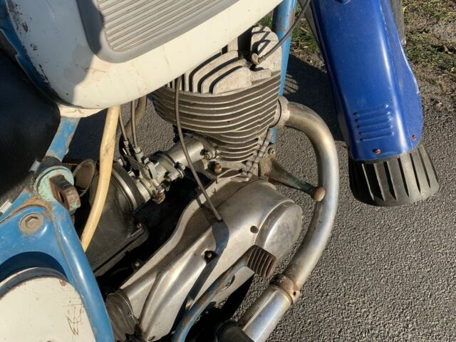 ИЖ Другая, объемом двигателя 0.35 л и пробегом 0 тыс. км за 299 $, фото 5 на Automoto.ua