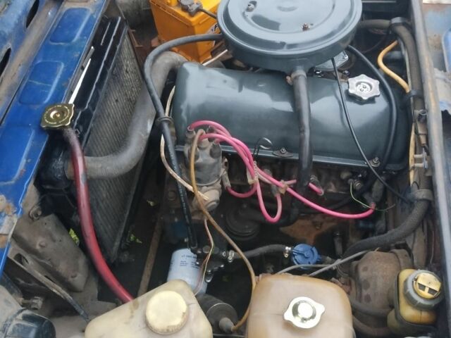 Синий ИЖ Другая, объемом двигателя 1.6 л и пробегом 200 тыс. км за 1200 $, фото 5 на Automoto.ua