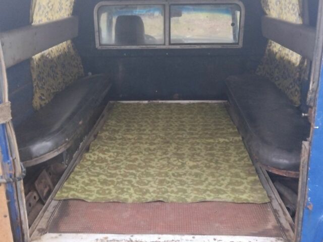 Синий ИЖ Другая, объемом двигателя 1.6 л и пробегом 200 тыс. км за 1200 $, фото 3 на Automoto.ua