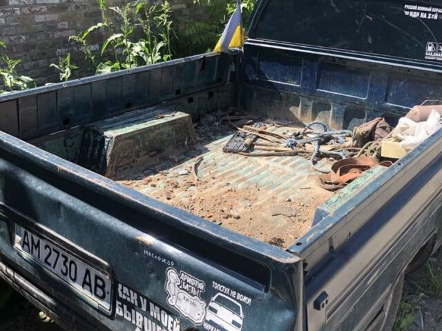 Зеленый ИЖ Другая, объемом двигателя 1.6 л и пробегом 200 тыс. км за 800 $, фото 6 на Automoto.ua