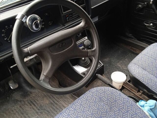 Зелений ІЖ Інша, об'ємом двигуна 1.6 л та пробігом 120 тис. км за 2200 $, фото 4 на Automoto.ua