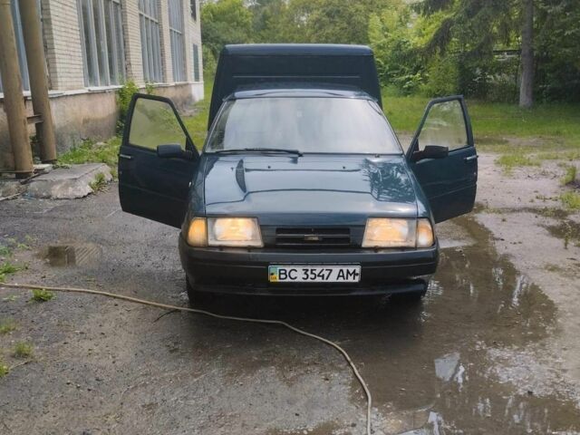 Зеленый ИЖ Другая, объемом двигателя 0 л и пробегом 230 тыс. км за 630 $, фото 2 на Automoto.ua