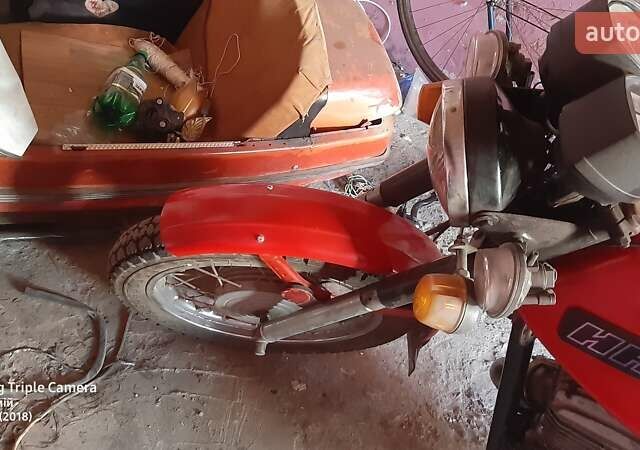 Красный ИЖ Планета 5, объемом двигателя 0.35 л и пробегом 8 тыс. км за 350 $, фото 1 на Automoto.ua