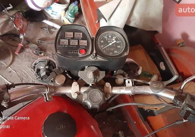 Красный ИЖ Планета 5, объемом двигателя 0.35 л и пробегом 8 тыс. км за 350 $, фото 4 на Automoto.ua