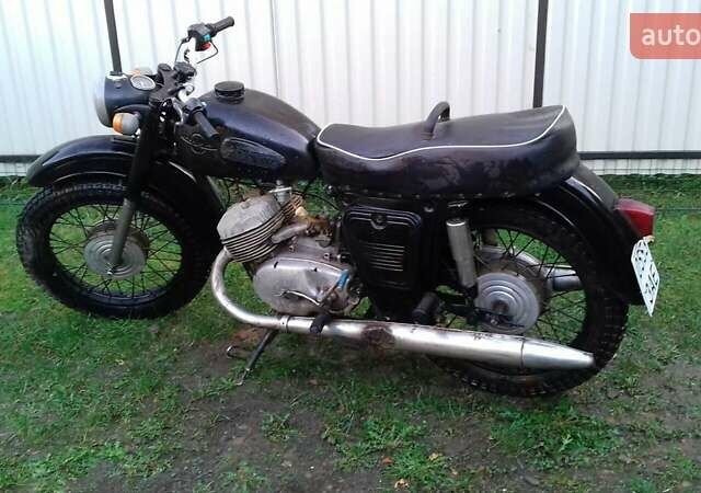 Черный ИЖ Юпітер 3, объемом двигателя 0.35 л и пробегом 100 тыс. км за 250 $, фото 6 на Automoto.ua