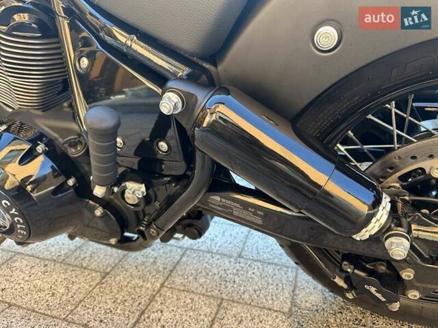 Черный Индиан Chief Dark Horse, объемом двигателя 0 л и пробегом 6 тыс. км за 18500 $, фото 36 на Automoto.ua