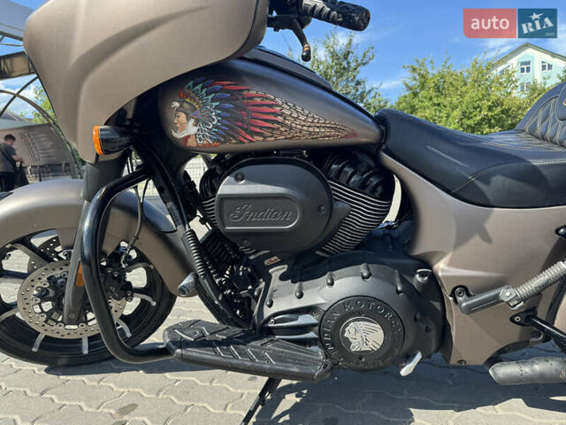 Коричневый Индиан Chieftain, объемом двигателя 1.81 л и пробегом 20 тыс. км за 18500 $, фото 11 на Automoto.ua