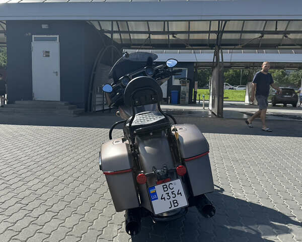 Коричневый Индиан Chieftain, объемом двигателя 1.81 л и пробегом 20 тыс. км за 18500 $, фото 6 на Automoto.ua