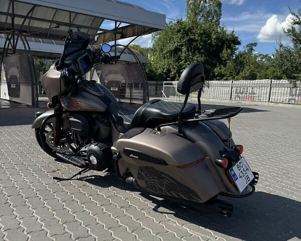 Коричневый Индиан Chieftain, объемом двигателя 1.81 л и пробегом 20 тыс. км за 18500 $, фото 5 на Automoto.ua