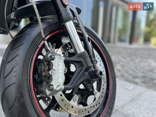 Красный Индиан FTR 1200, объемом двигателя 1.2 л и пробегом 1 тыс. км за 16000 $, фото 12 на Automoto.ua