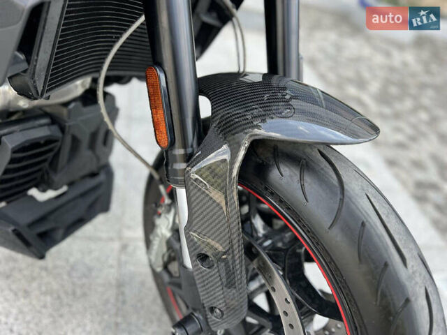 Красный Индиан FTR 1200, объемом двигателя 1.2 л и пробегом 1 тыс. км за 16000 $, фото 7 на Automoto.ua