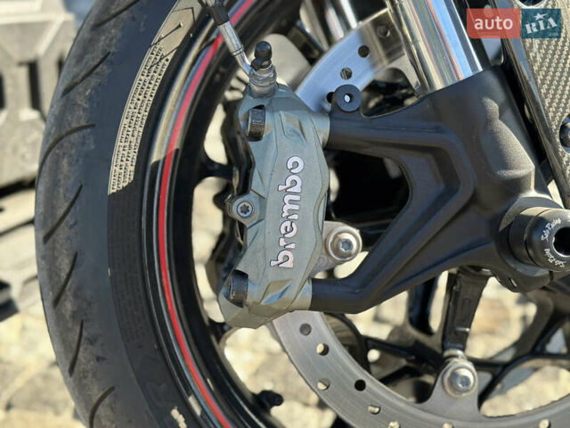 Красный Индиан FTR 1200, объемом двигателя 1.2 л и пробегом 1 тыс. км за 16000 $, фото 26 на Automoto.ua