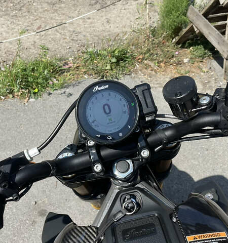 Серый Индиан FTR 1200, объемом двигателя 1.2 л и пробегом 4 тыс. км за 15000 $, фото 2 на Automoto.ua