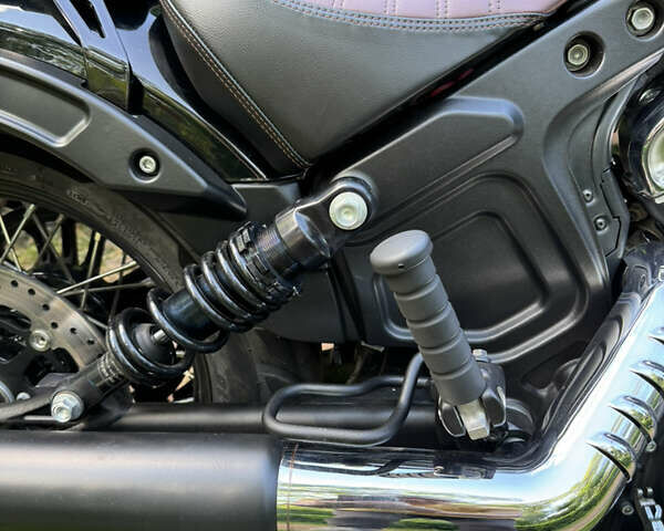 Чорний Індіан Scout, об'ємом двигуна 1.13 л та пробігом 16 тис. км за 15200 $, фото 5 на Automoto.ua