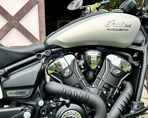 Серый Индиан Scout, объемом двигателя 1.25 л и пробегом 1 тыс. км за 18800 $, фото 7 на Automoto.ua