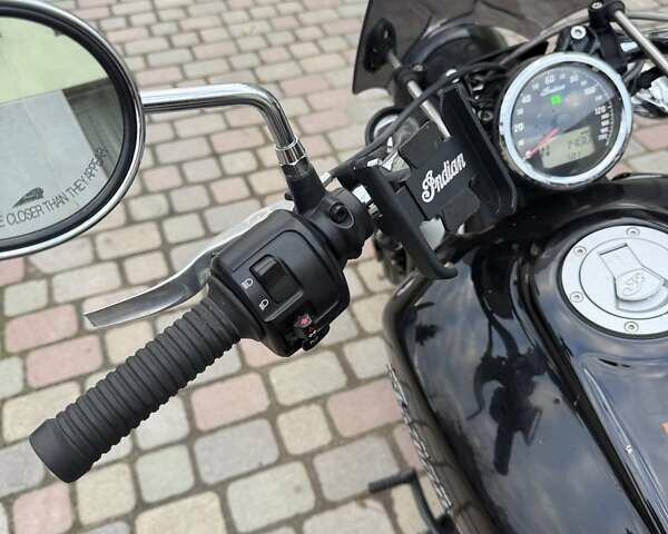 Чорний Індіан Scout  Bobber , об'ємом двигуна 1.13 л та пробігом 4 тис. км за 13000 $, фото 12 на Automoto.ua