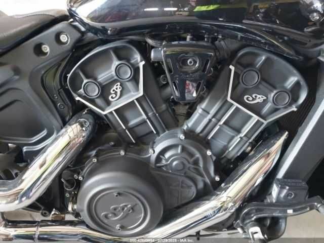 Индиан Scout Sixty, объемом двигателя 1 л и пробегом 0 тыс. км за 4000 $, фото 8 на Automoto.ua