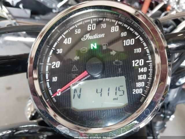Индиан Scout Sixty, объемом двигателя 1 л и пробегом 0 тыс. км за 4000 $, фото 11 на Automoto.ua