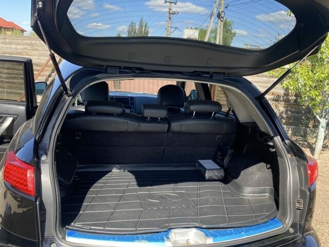 Инфинити ЕК 2007 в Киеве на Automoto.ua Черный Инфинити ЕК, объемом двигателя 3.5 л и пробегом 400 тыс. км за 8000 $, фото 10 на Automoto.ua