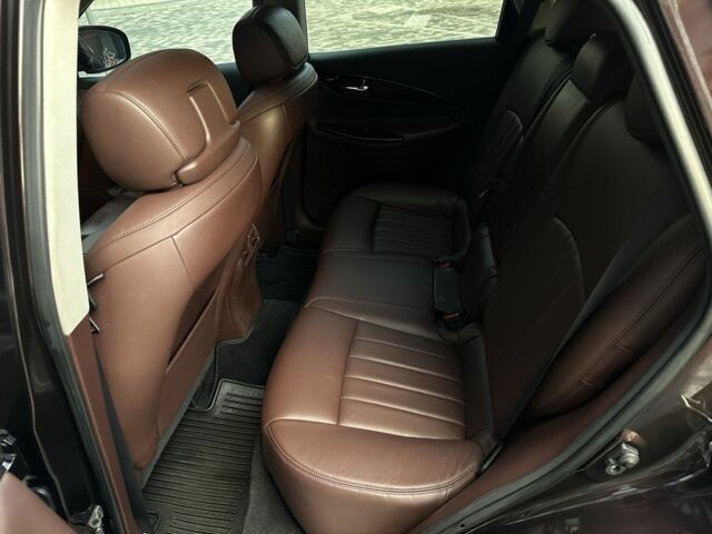 Інфініті ЕК 2009 у Івано-Франківську на Automoto.ua Коричневий Інфініті ЕК, об'ємом двигуна 3.5 л та пробігом 179 тис. км за 14600 $, фото 21 на Automoto.ua