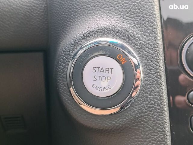 Белый Инфинити ФХ, объемом двигателя 3.7 л и пробегом 168 тыс. км за 18490 $, фото 26 на Automoto.ua