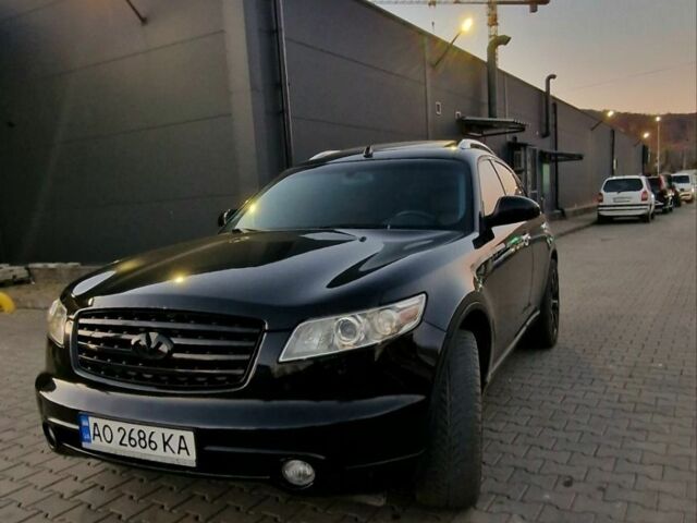 Черный Инфинити ФХ, объемом двигателя 4.5 л и пробегом 255 тыс. км за 6900 $, фото 4 на Automoto.ua