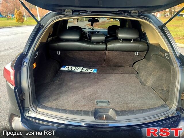 Чорний Інфініті ФХ, об'ємом двигуна 3.5 л та пробігом 0 тис. км за 8200 $, фото 6 на Automoto.ua