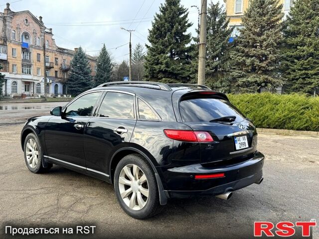 Черный Инфинити ФХ, объемом двигателя 3.5 л и пробегом 180 тыс. км за 7000 $, фото 3 на Automoto.ua