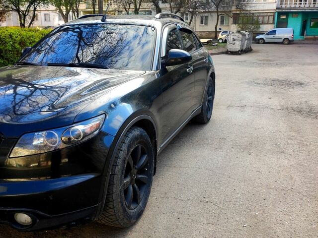 Чорний Інфініті ФХ, об'ємом двигуна 3.5 л та пробігом 130 тис. км за 8500 $, фото 1 на Automoto.ua