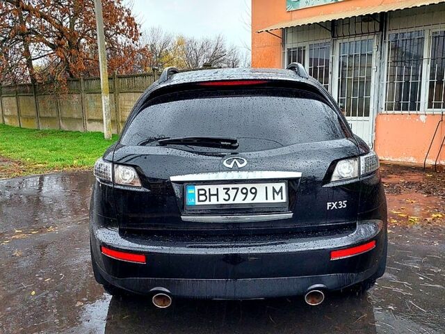 Черный Инфинити ФХ, объемом двигателя 3.5 л и пробегом 0 тыс. км за 10300 $, фото 10 на Automoto.ua