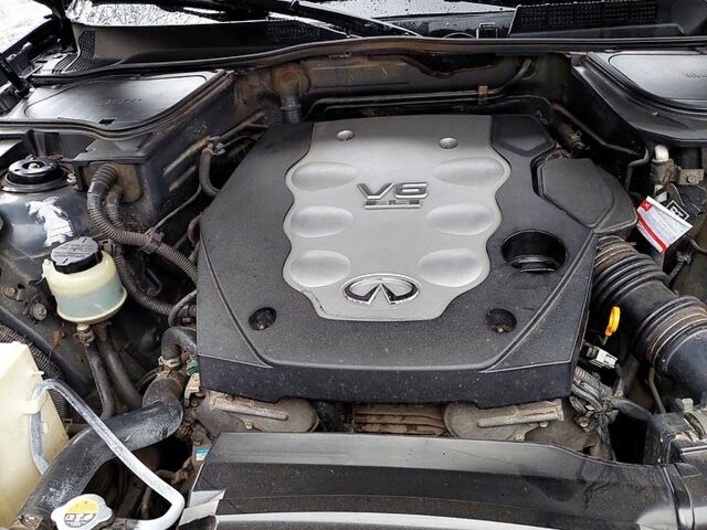 Черный Инфинити ФХ, объемом двигателя 3.5 л и пробегом 0 тыс. км за 10300 $, фото 4 на Automoto.ua