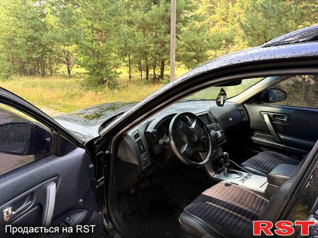 Чорний Інфініті ФХ, об'ємом двигуна 3.5 л та пробігом 245 тис. км за 7500 $, фото 11 на Automoto.ua