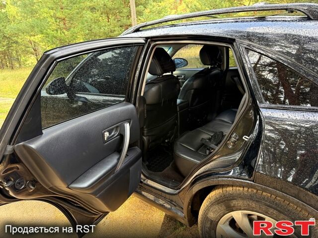 Чорний Інфініті ФХ, об'ємом двигуна 3.5 л та пробігом 245 тис. км за 7500 $, фото 8 на Automoto.ua