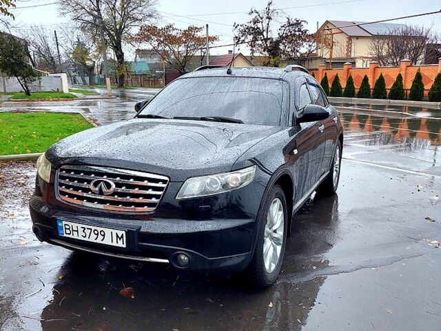 Черный Инфинити ФХ, объемом двигателя 3.5 л и пробегом 0 тыс. км за 10300 $, фото 1 на Automoto.ua