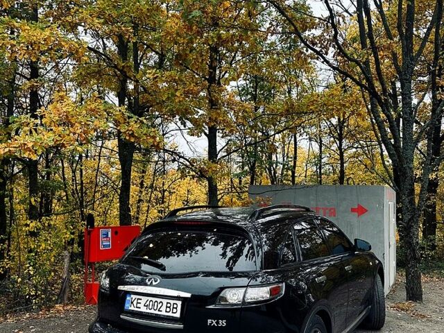 Черный Инфинити ФХ, объемом двигателя 3.5 л и пробегом 246 тыс. км за 10300 $, фото 2 на Automoto.ua