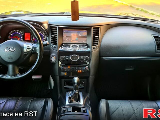 Черный Инфинити ФХ, объемом двигателя 3.5 л и пробегом 190 тыс. км за 14900 $, фото 10 на Automoto.ua