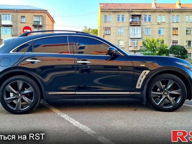 Черный Инфинити ФХ, объемом двигателя 3.5 л и пробегом 190 тыс. км за 14900 $, фото 8 на Automoto.ua