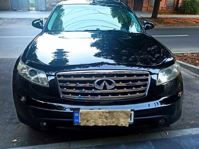 Инфинити ФХ, объемом двигателя 35 л и пробегом 170 тыс. км за 9000 $, фото 2 на Automoto.ua