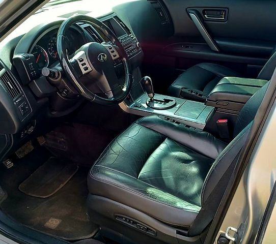 Сірий Інфініті ФХ, об'ємом двигуна 3.5 л та пробігом 292 тис. км за 7000 $, фото 12 на Automoto.ua
