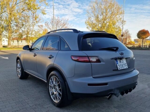 Серый Инфинити ФХ, объемом двигателя 3.5 л и пробегом 250 тыс. км за 3200 $, фото 4 на Automoto.ua