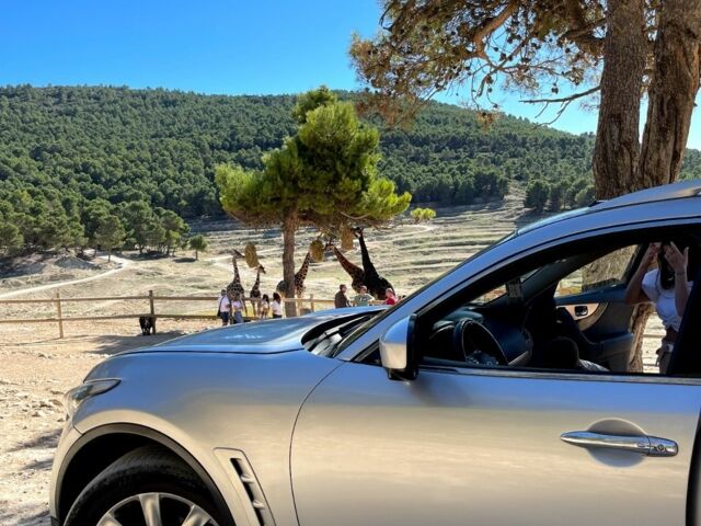 Серый Инфинити ФХ, объемом двигателя 3.5 л и пробегом 180 тыс. км за 8000 $, фото 1 на Automoto.ua