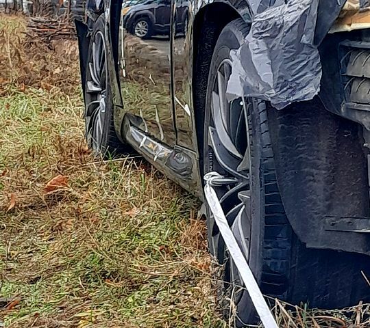 Черный Инфинити Г, объемом двигателя 3.7 л и пробегом 0 тыс. км за 7000 $, фото 2 на Automoto.ua