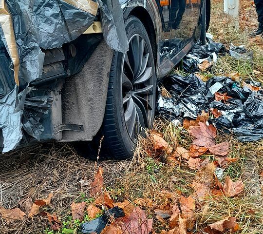 Черный Инфинити Г, объемом двигателя 3.7 л и пробегом 0 тыс. км за 7000 $, фото 3 на Automoto.ua