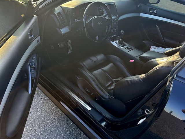 Чорний Інфініті Г, об'ємом двигуна 3.7 л та пробігом 170 тис. км за 8700 $, фото 8 на Automoto.ua