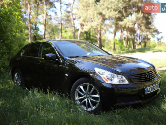 Черный Инфинити Г, объемом двигателя 3.5 л и пробегом 206 тыс. км за 8200 $, фото 1 на Automoto.ua