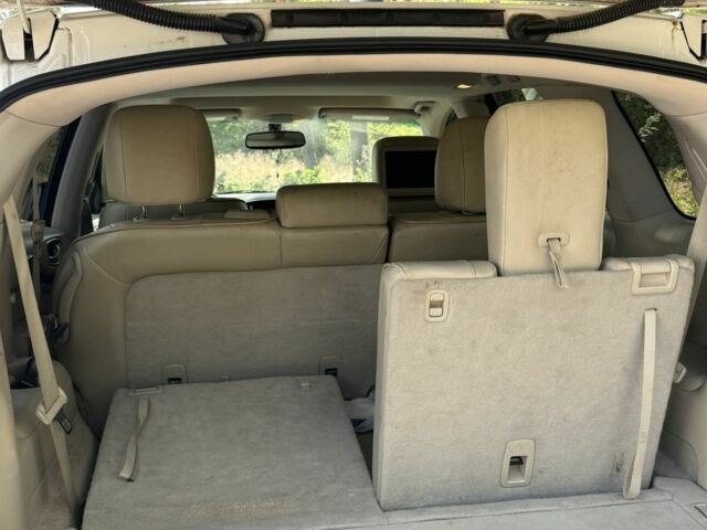 Инфинити ЖХ 2012 в Кропивницком (Кировограде) на Automoto.ua Белый Инфинити ЖХ, объемом двигателя 3.5 л и пробегом 213 тыс. км за 10500 $, фото 10 на Automoto.ua