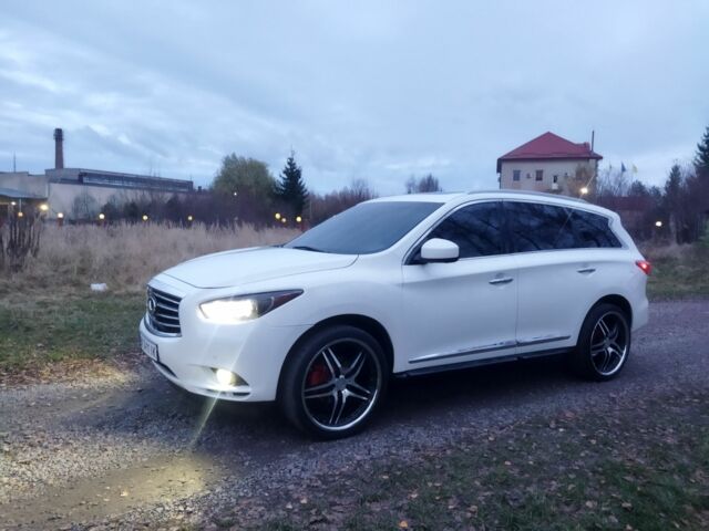 Білий Інфініті ЖХ, об'ємом двигуна 3.5 л та пробігом 225 тис. км за 13700 $, фото 10 на Automoto.ua